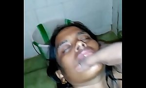 tamil aunty blowjob in toilet