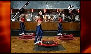 Chicas argentas hacen gym en calzas azules