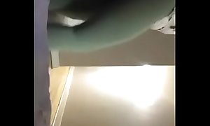 Periscope video 1: negra moviendo el culo