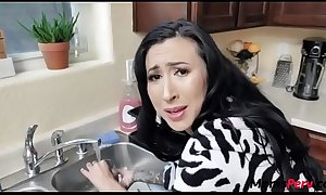Your progenitrix needs become absent-minded cock son, serve her!