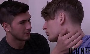 Kinky twinks blowing hot kisses and eating dicks all day